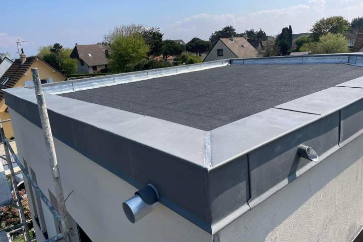 Gouttière en zinc Ouistreham